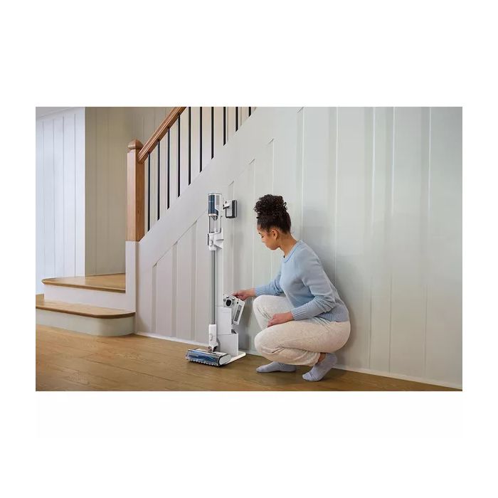 Shark BU3521UK Clean & Empty Cordless Vacuum Cleaner & Auto-Empty System - 40 Minutes Run Time - White