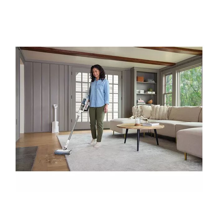 Shark BU3521UK Clean & Empty Cordless Vacuum Cleaner & Auto-Empty System - 40 Minutes Run Time - White