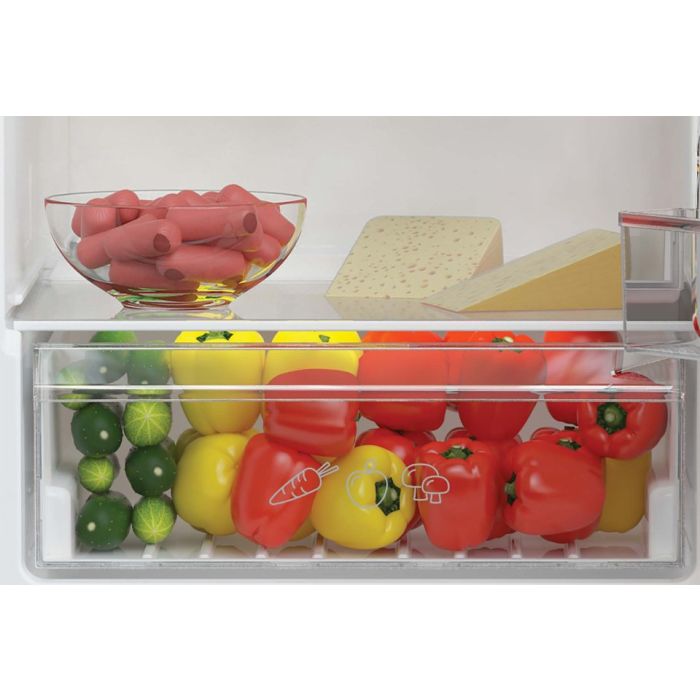 Zenith ZICSD473 54cm 70/30 Manual Integrated Fridge Freezer