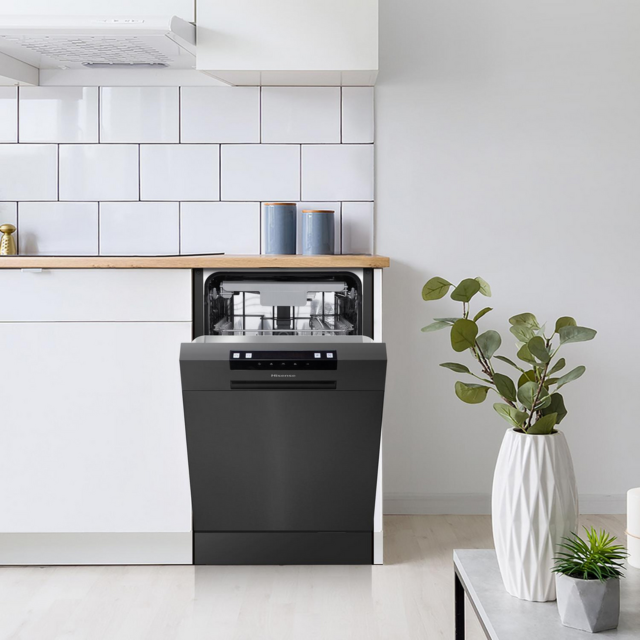 Hisense HS523E15BUK Slimline Dishwasher - Black - 10 Place Settings