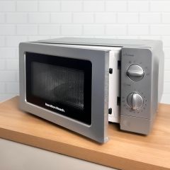 Hamilton Beach Hb70t20s 20 Litres 700W Manual Control Silver Solo Microwave